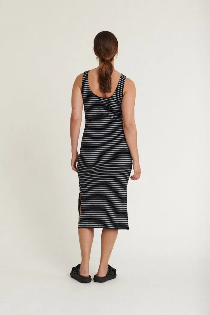 Basic Apparel - Ludmilla Openback Dress - 703 Black / Bright White