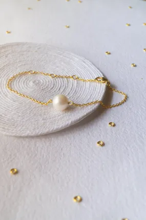 Carry Me Everywhere Pearl Blush Chain Gold Plated Sterling Silver Bracelet