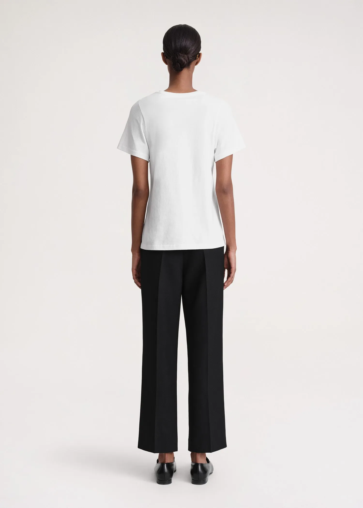 Curved seam tee off-white
