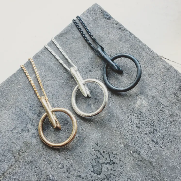 Kiivas Unisex Necklace Silver or Bronze