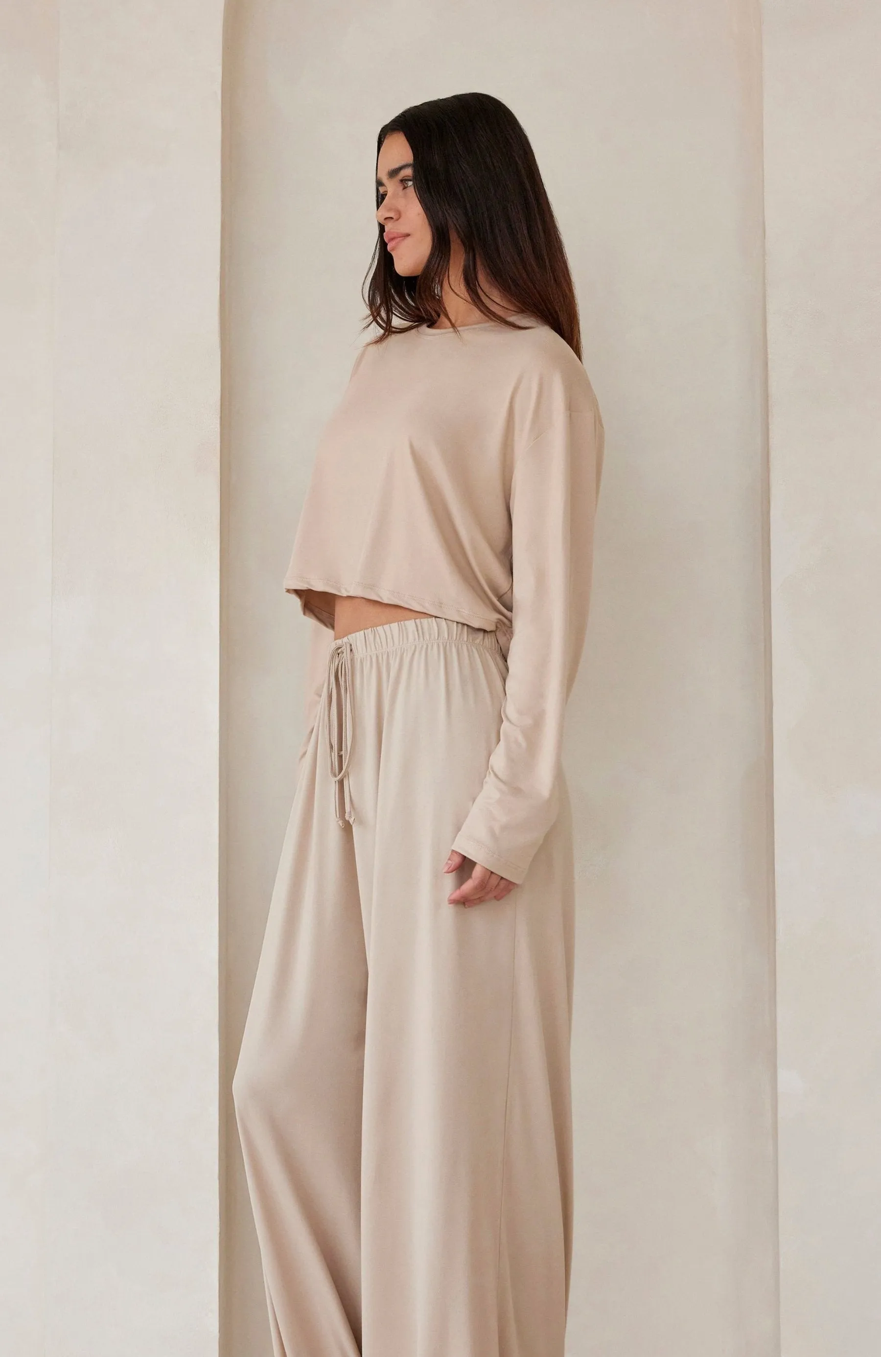 The Cloud Long Sleeve Crop Tee